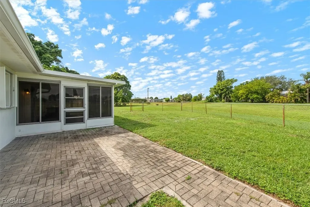 230 Highview Avenue Lehigh Acres FL 33936