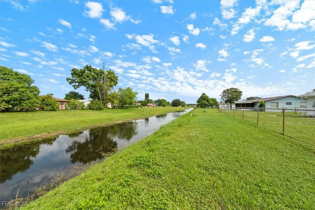 230 Highview Avenue Lehigh Acres FL 33936