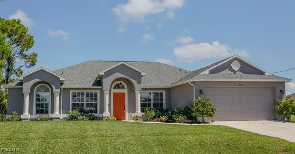 2721 NW 21st Terrace Cape Coral FL 33993