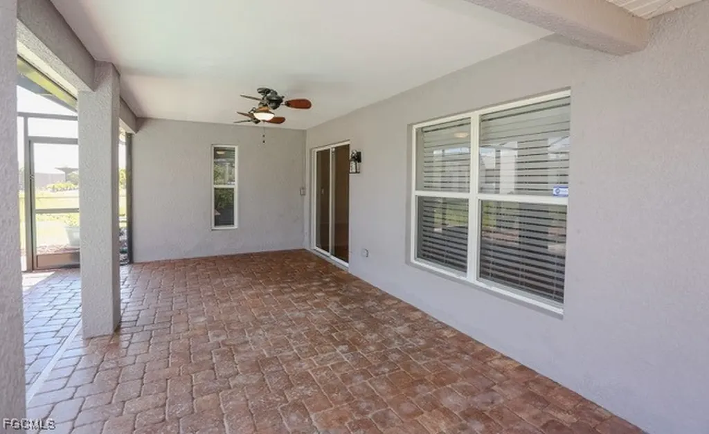 2721 NW 21st Terrace Cape Coral FL 33993