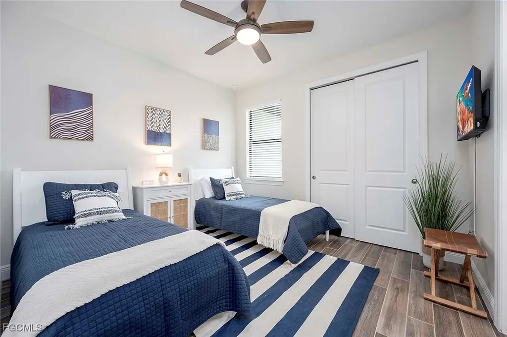 2720 SW 20th Avenue Cape Coral FL 33914