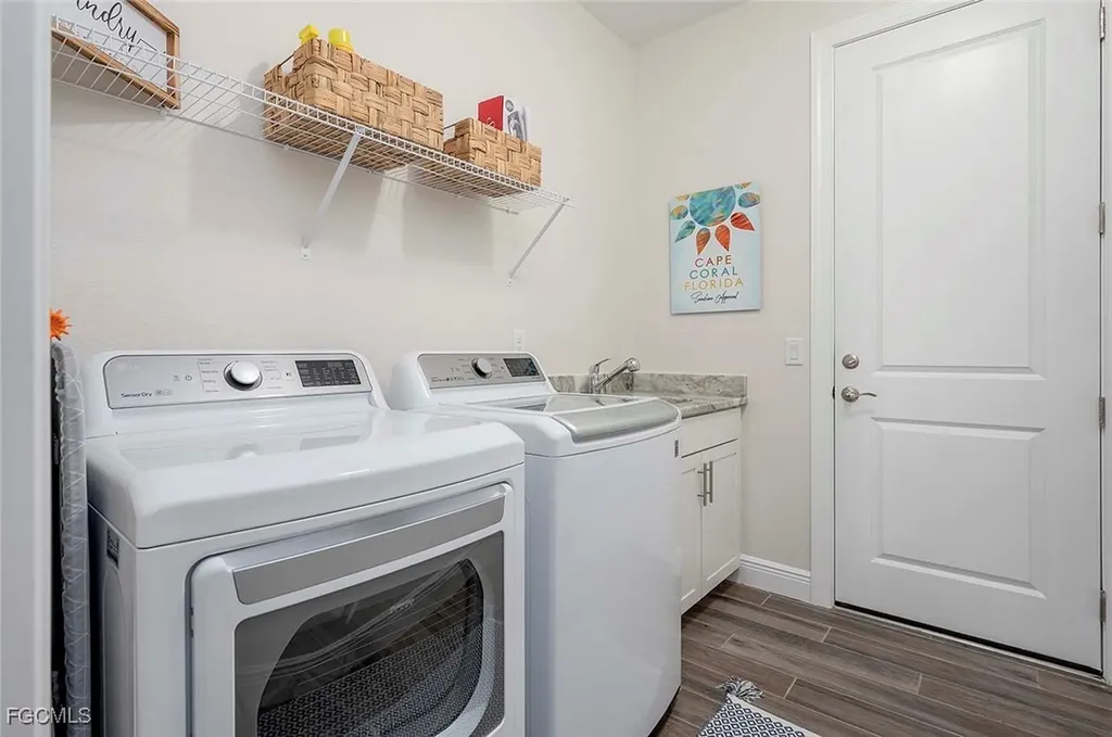 2720 SW 20th Avenue Cape Coral FL 33914