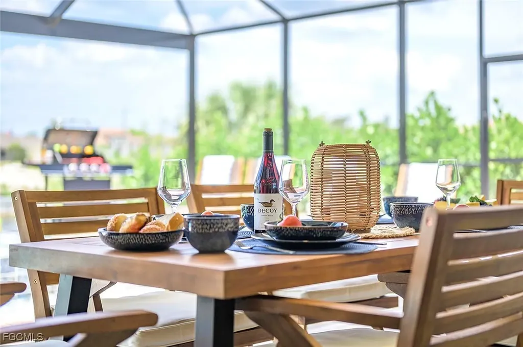 2720 SW 20th Avenue Cape Coral FL 33914