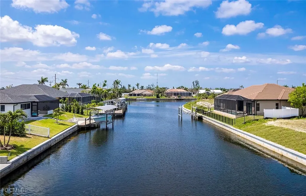 2720 SW 20th Avenue Cape Coral FL 33914