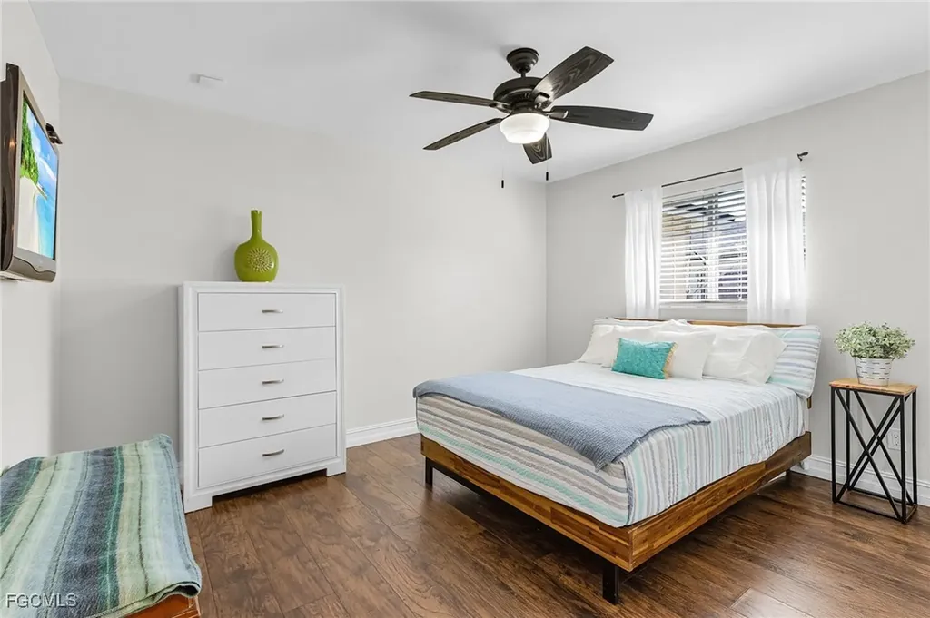 1628 SW 44th Terrace Cape Coral FL 33914