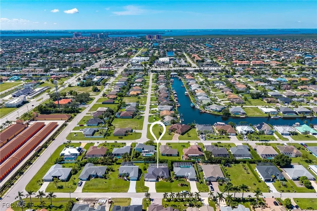 1628 SW 44th Terrace Cape Coral FL 33914