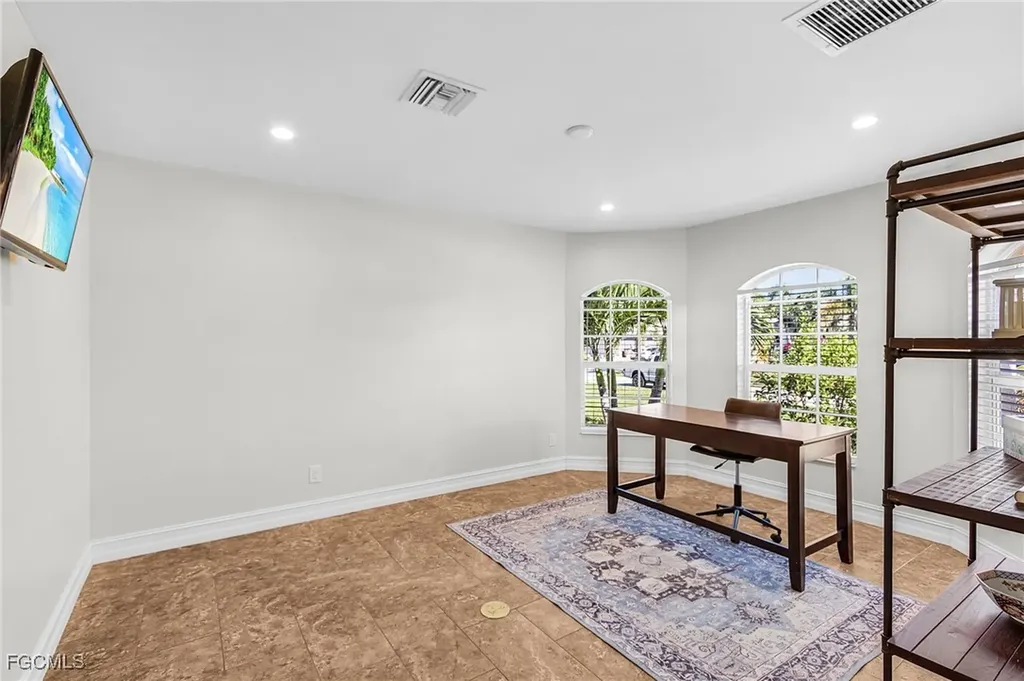 1628 SW 44th Terrace Cape Coral FL 33914