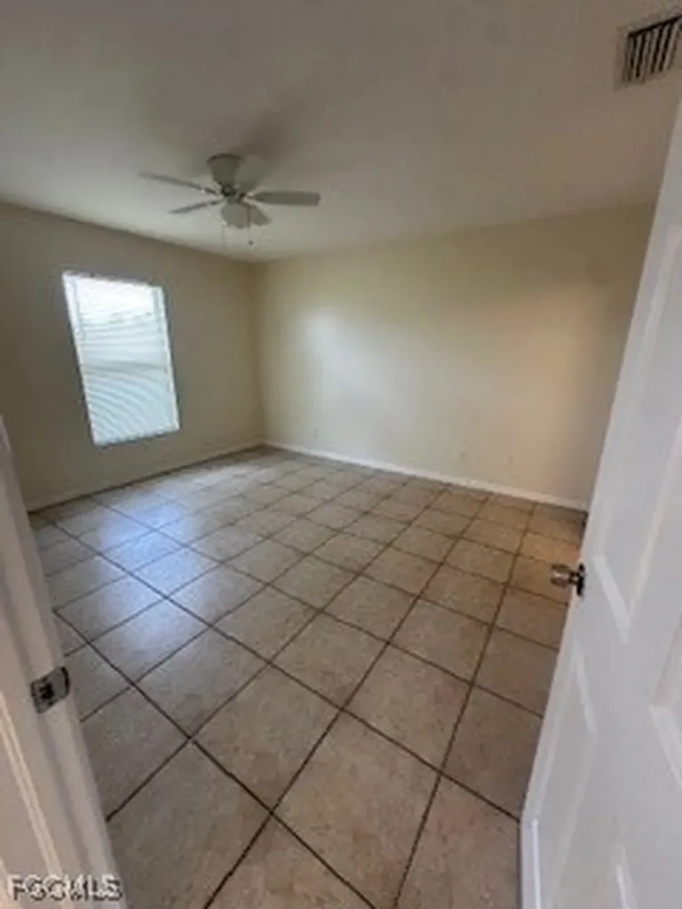 1801/1803 Gordon Avenue S Lehigh Acres FL 33973