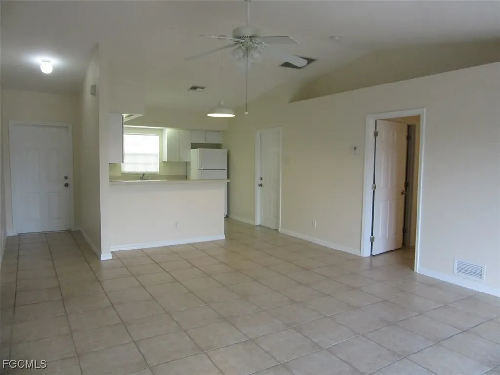 1801/1803 Gordon Avenue S Lehigh Acres FL 33973