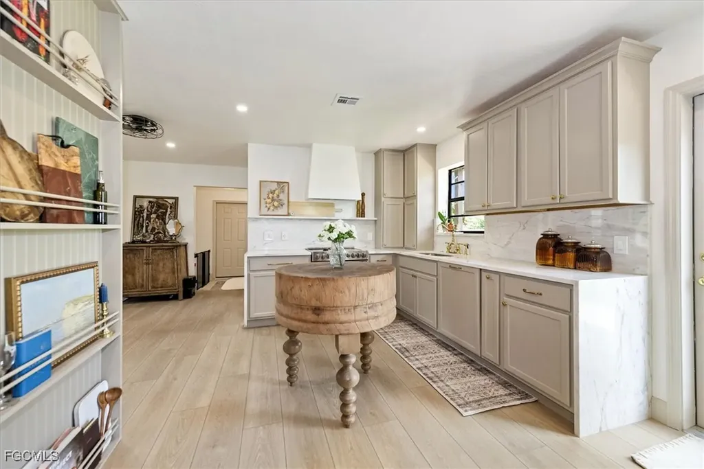 4648 Sierra Lane Bonita Springs FL 34134