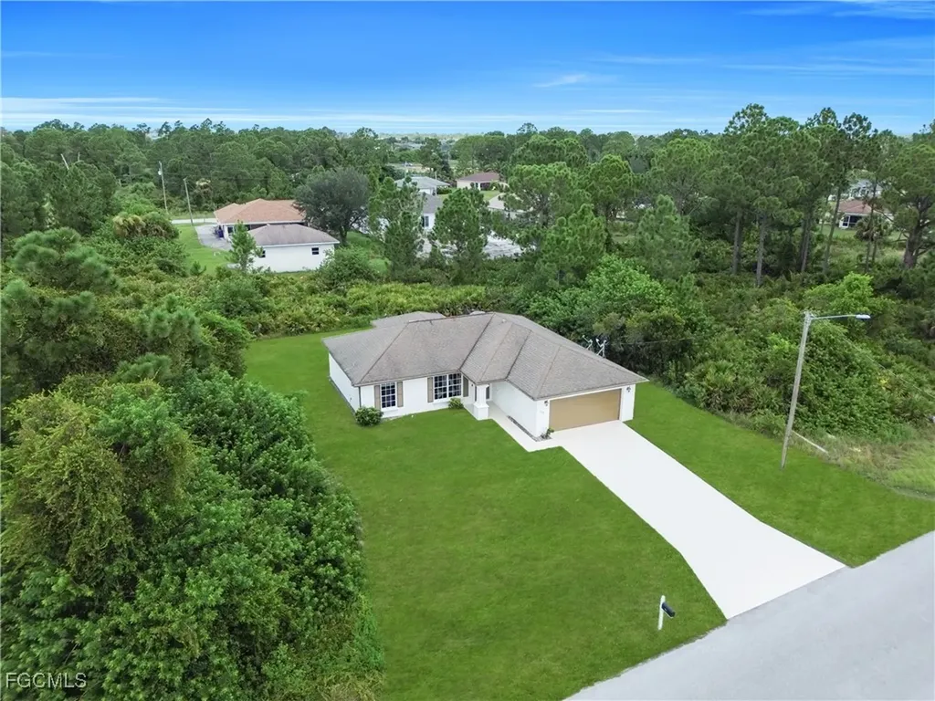 418 Palmyra Avenue Lehigh Acres FL 33974