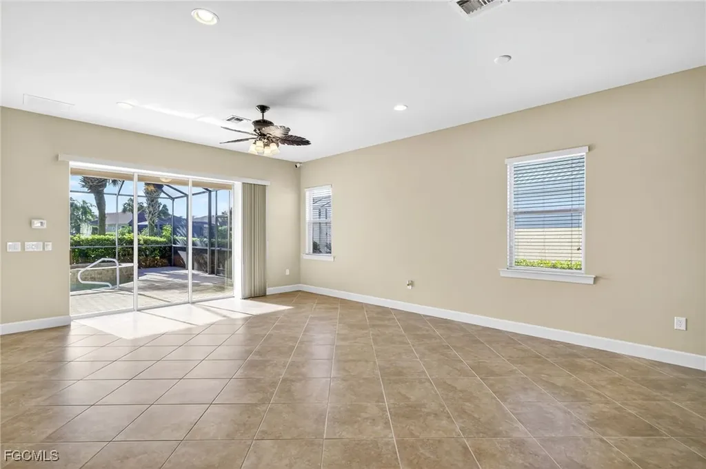11107 Laughton Circle Fort Myers FL 33913