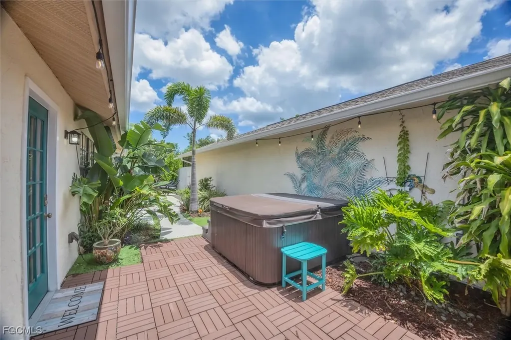 255 Boundary Boulevard Rotonda West FL 33947