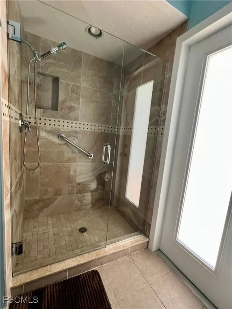 1158 SE 32nd Street Cape Coral FL 33904