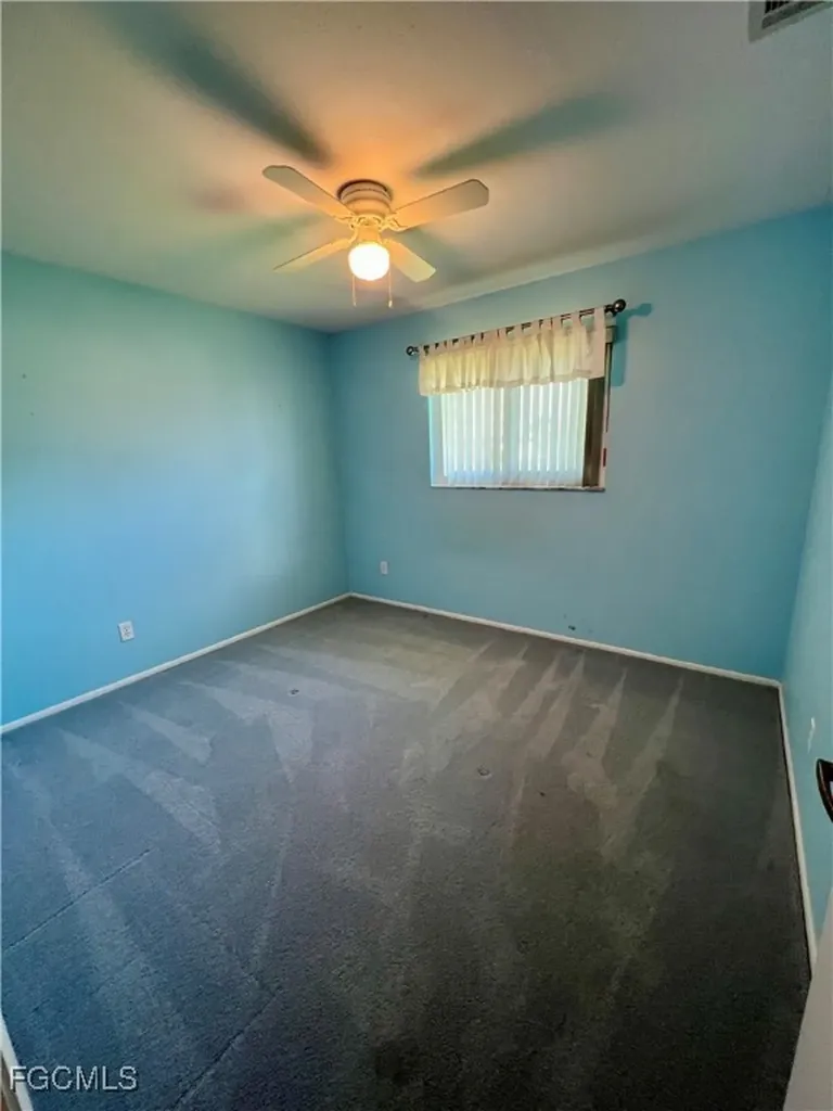 1158 SE 32nd Street Cape Coral FL 33904