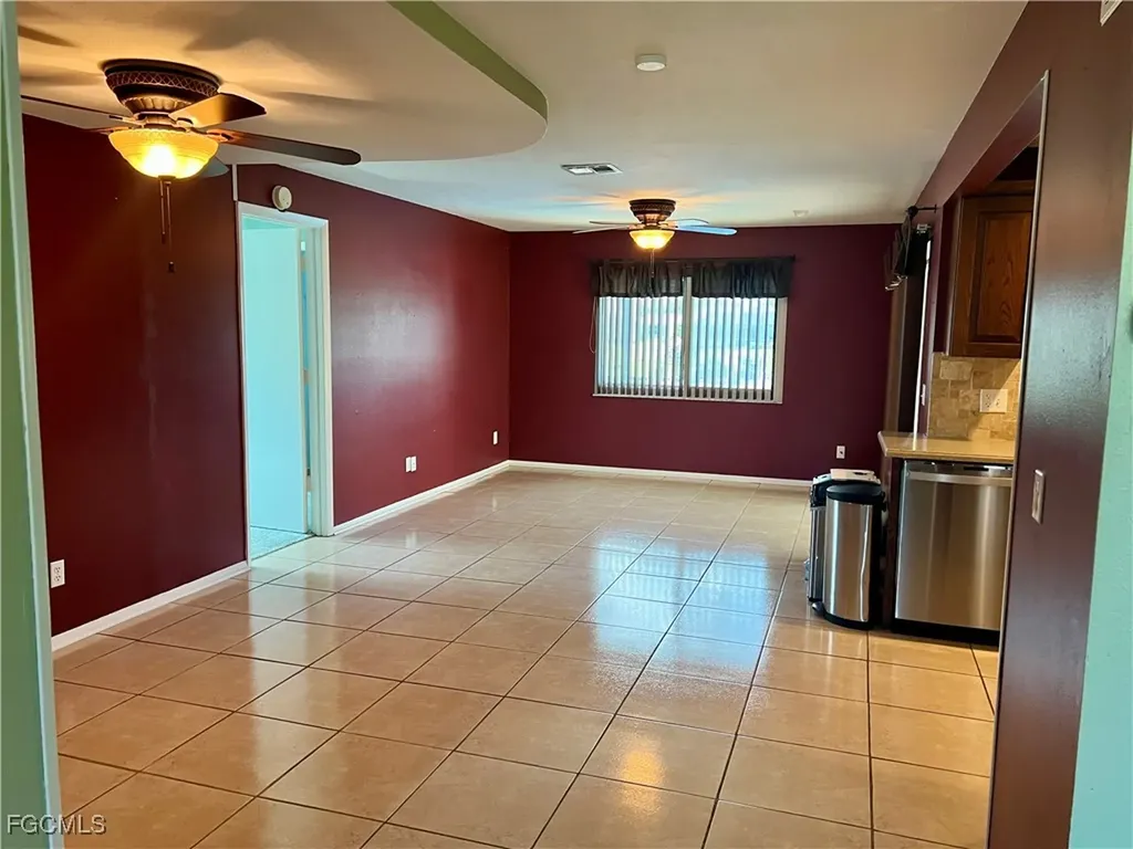 1158 SE 32nd Street Cape Coral FL 33904