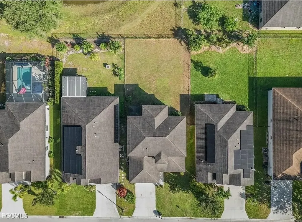 306 Shadow Lakes Drive Lehigh Acres FL 33974