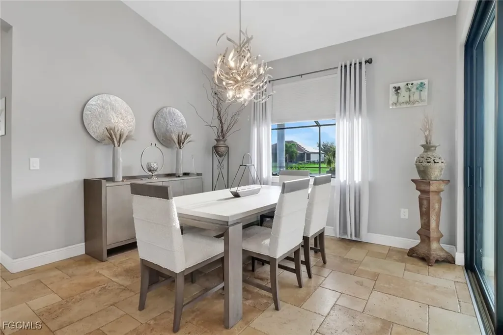 2115 Surfside Boulevard Cape Coral FL 33991