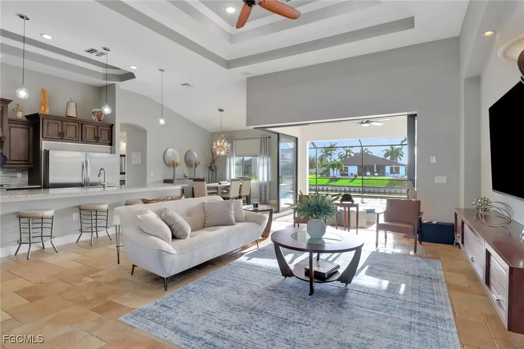 2115 Surfside Boulevard Cape Coral FL 33991