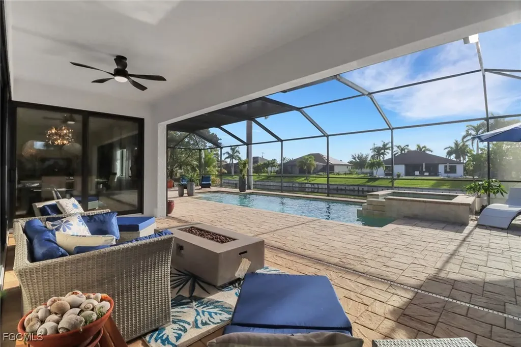 2115 Surfside Boulevard Cape Coral FL 33991