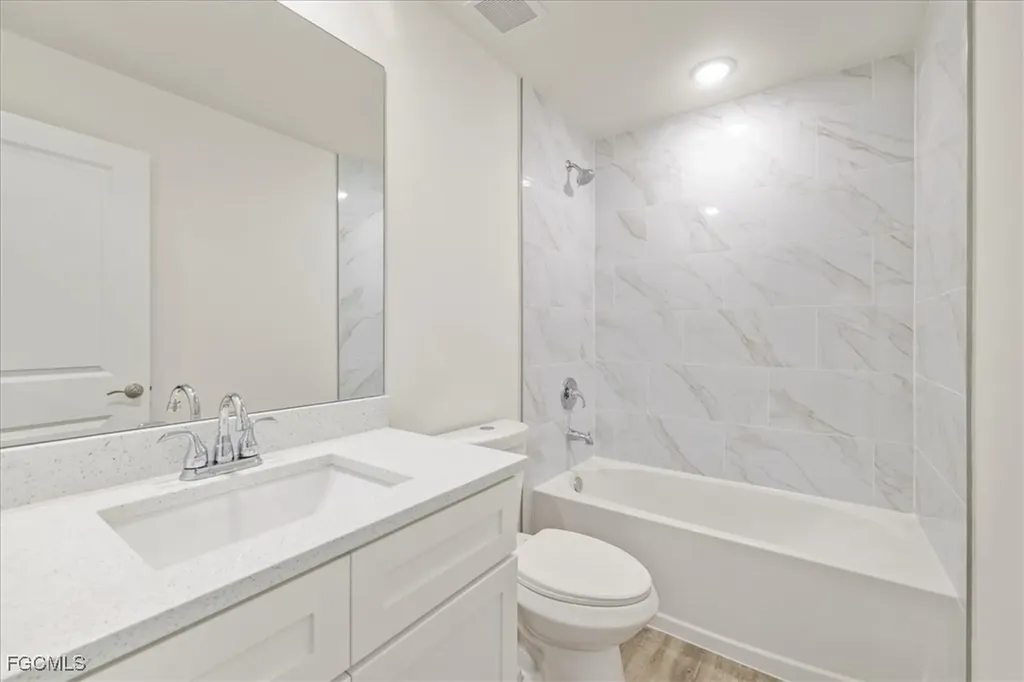 3030 SW 11th Court Cape Coral FL 33914