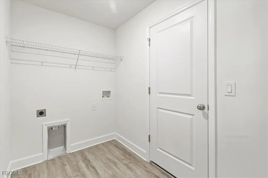 3030 SW 11th Court Cape Coral FL 33914