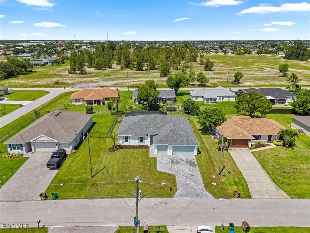 3030 SW 11th Court Cape Coral FL 33914