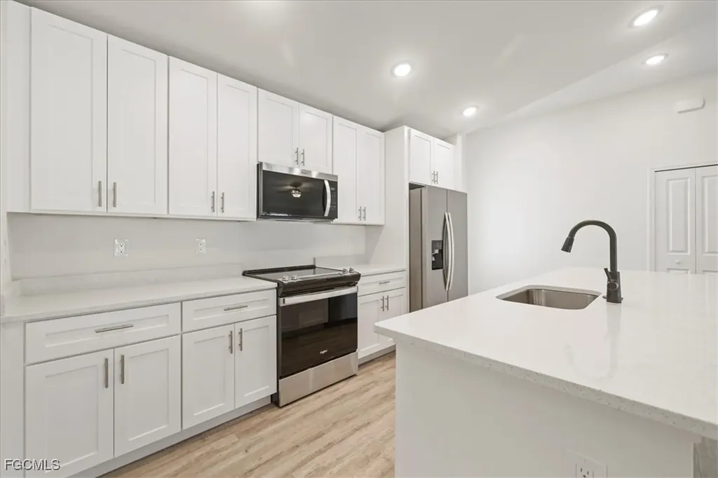 3030 SW 11th Court Cape Coral FL 33914