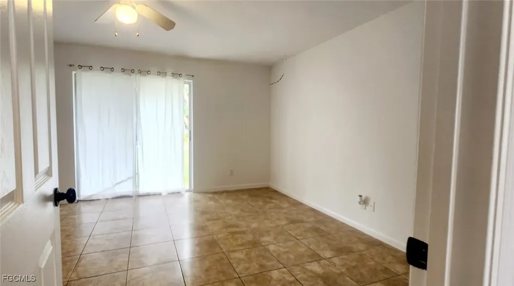3417 SW Santa Barbara Place Cape Coral FL 33914