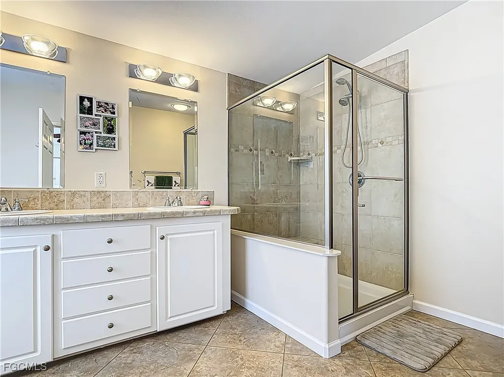 10405 Nightwood Drive Fort Myers FL 33905