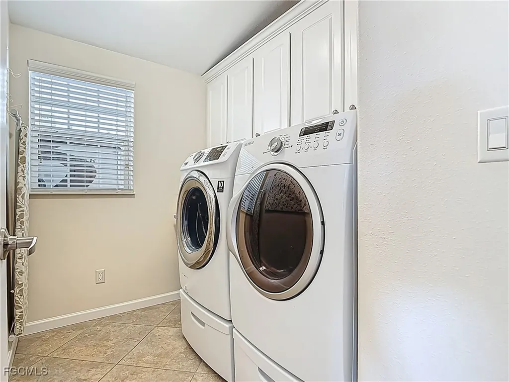 10405 Nightwood Drive Fort Myers FL 33905