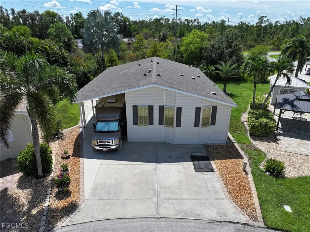 10405 Nightwood Drive Fort Myers FL 33905