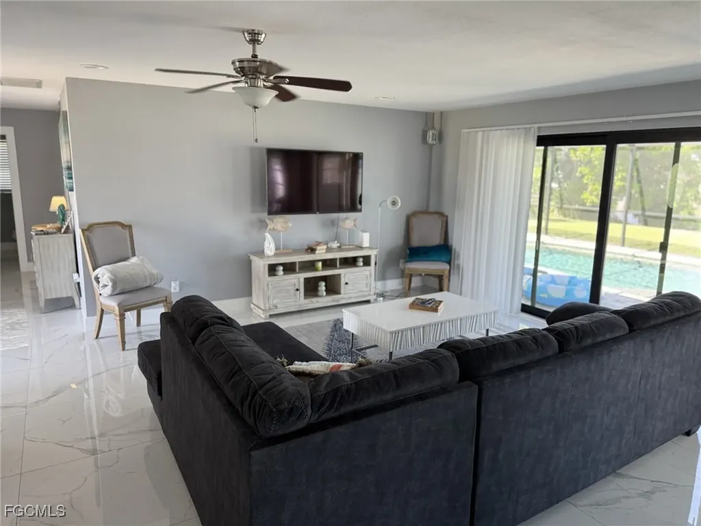 4928 SW 1st Court Cape Coral FL 33914