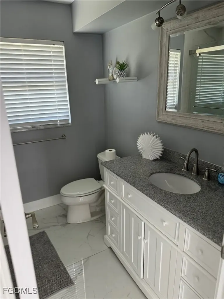 4928 SW 1st Court Cape Coral FL 33914