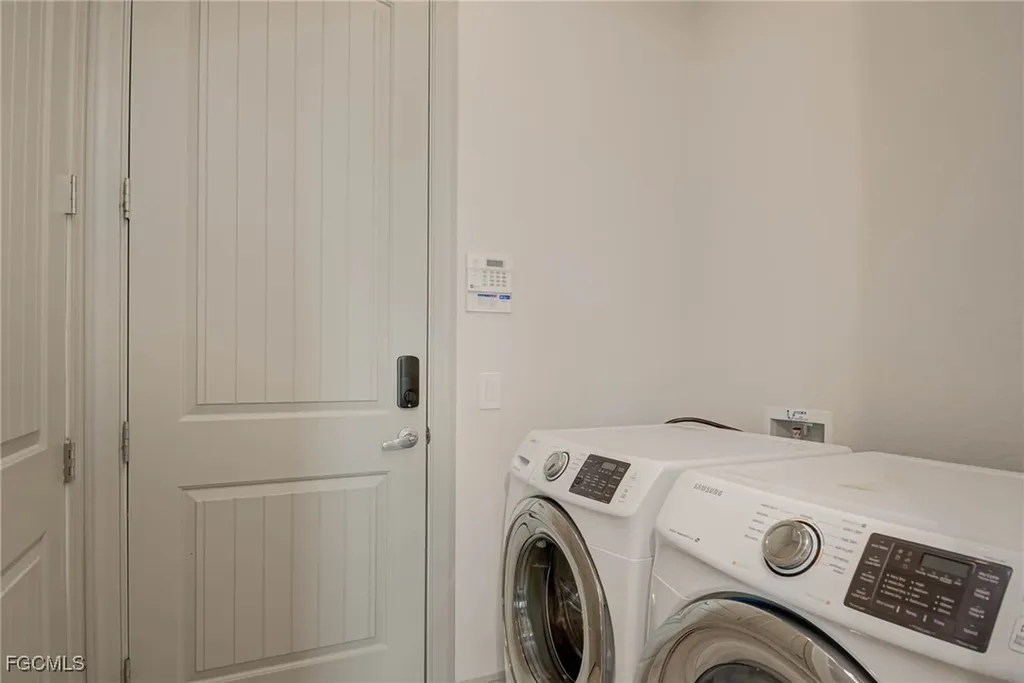 18111 Riverchase Court Alva FL 33920