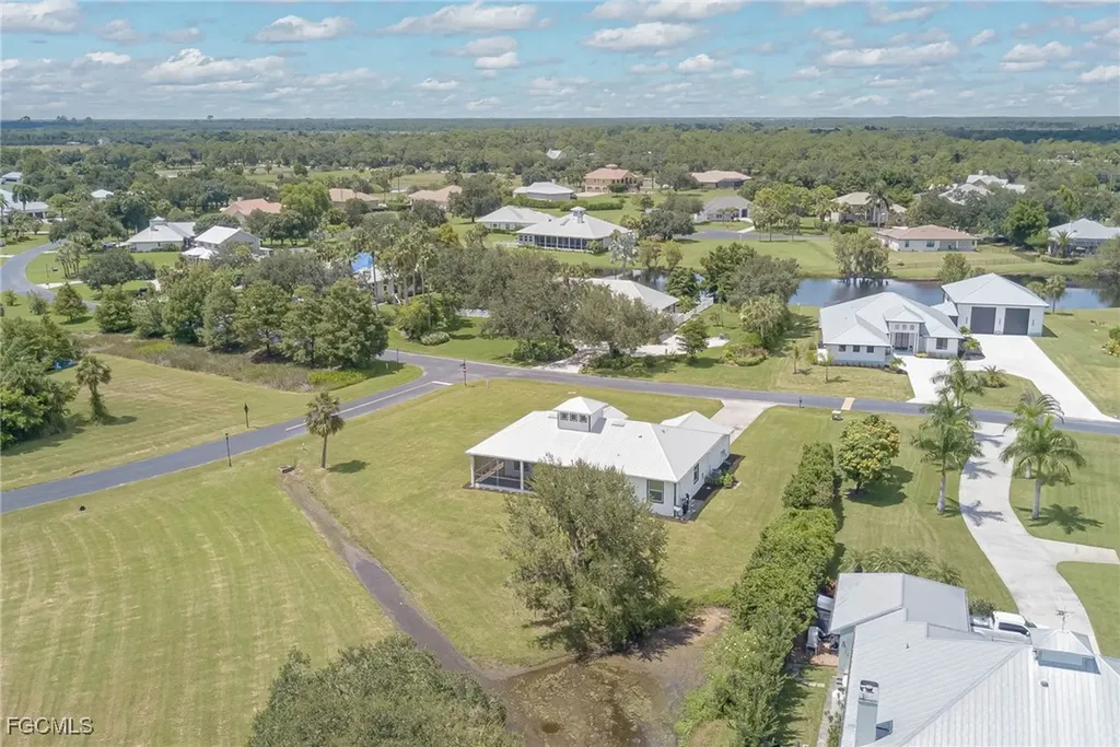 18111 Riverchase Court Alva FL 33920