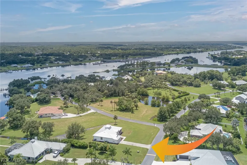 18111 Riverchase Court Alva FL 33920