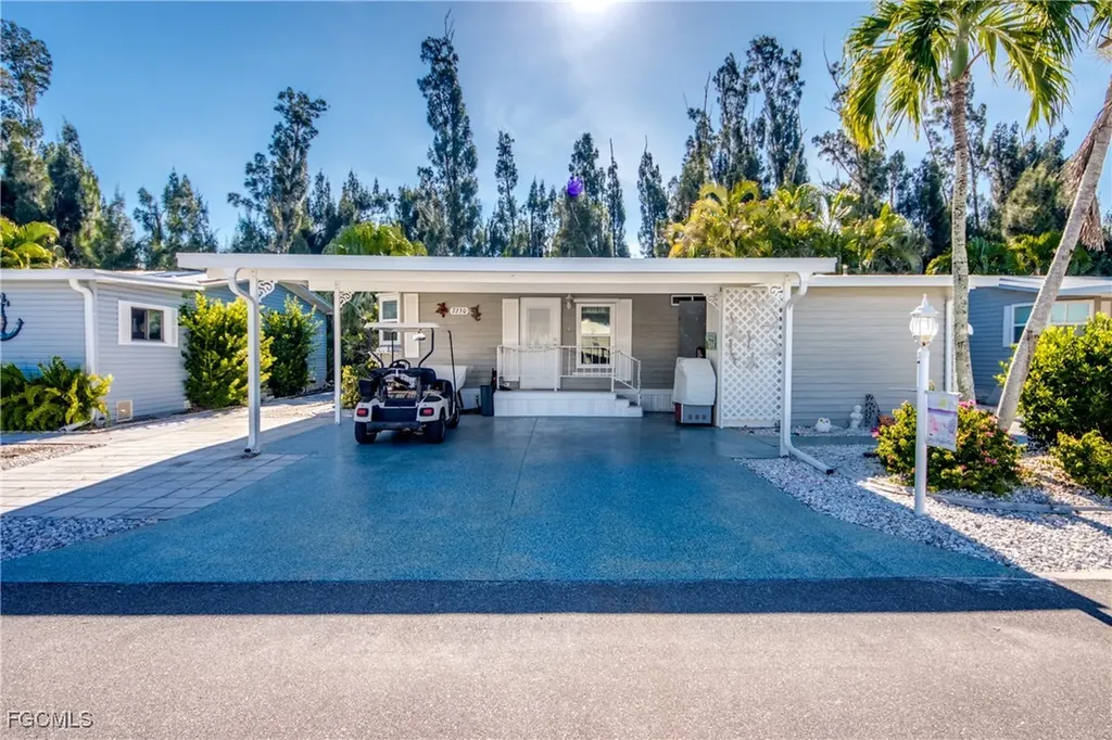 7230 Drum Drive St. James City FL 33956