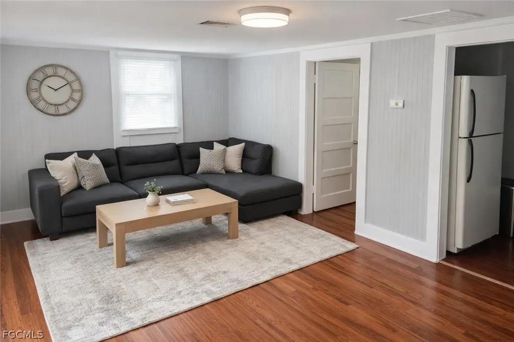 1531/1533 Hough Street Fort Myers FL 33901