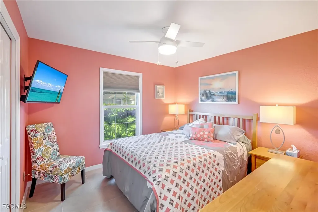 213 SW 38th Terrace Cape Coral FL 33914