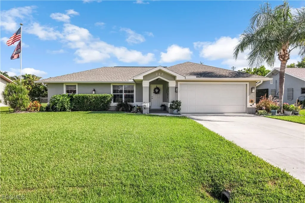 213 SW 38th Terrace Cape Coral FL 33914