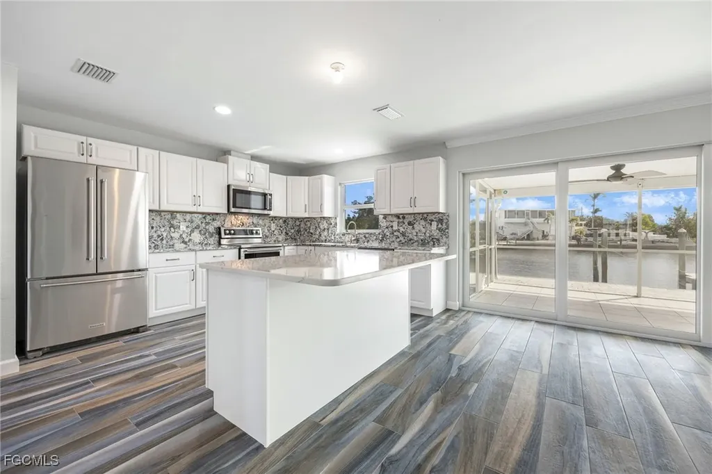 2892 Sanibel Boulevard St. James City FL 33956