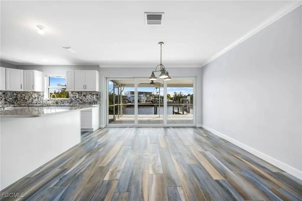 2892 Sanibel Boulevard St. James City FL 33956