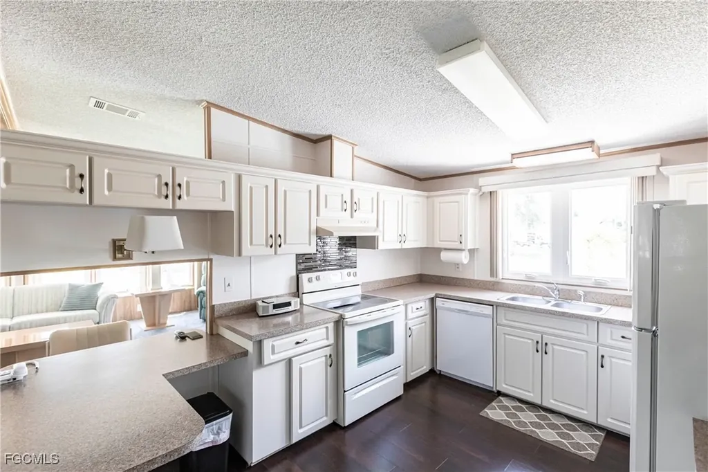 10716 Timber Pines Court North Fort Myers FL 33903