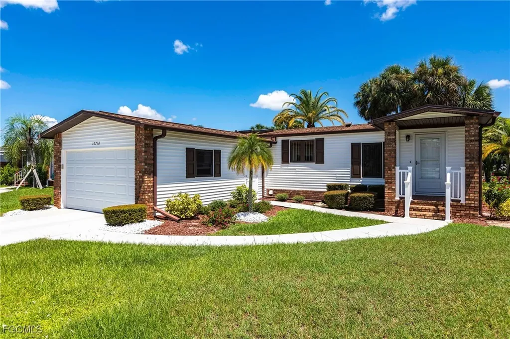 10716 Timber Pines Court North Fort Myers FL 33903