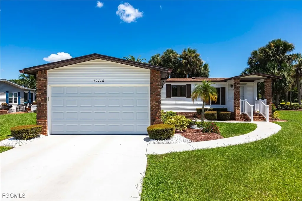 10716 Timber Pines Court North Fort Myers FL 33903