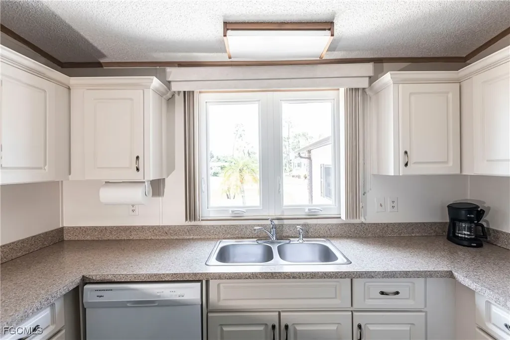 10716 Timber Pines Court North Fort Myers FL 33903