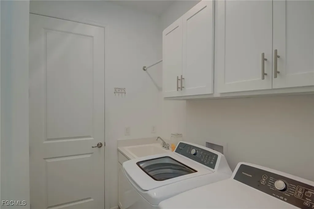 5790 Kingston Place Ave Maria FL 34142-5276