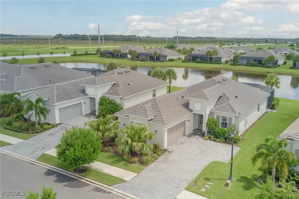 5790 Kingston Place Ave Maria FL 34142-5276