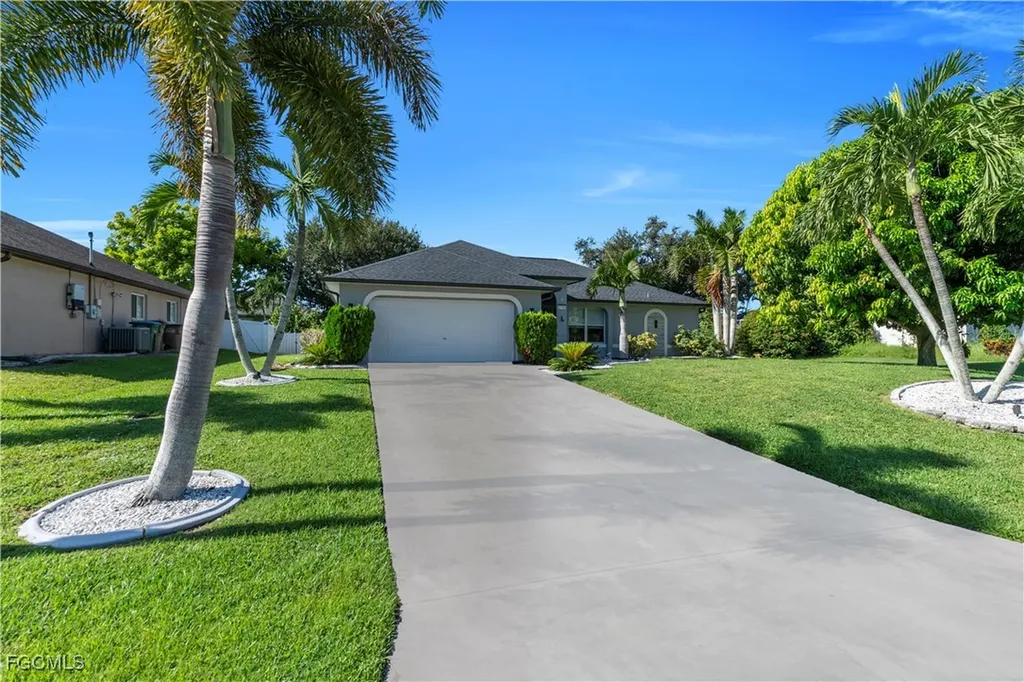 1726 SW 21st Street Cape Coral FL 33991